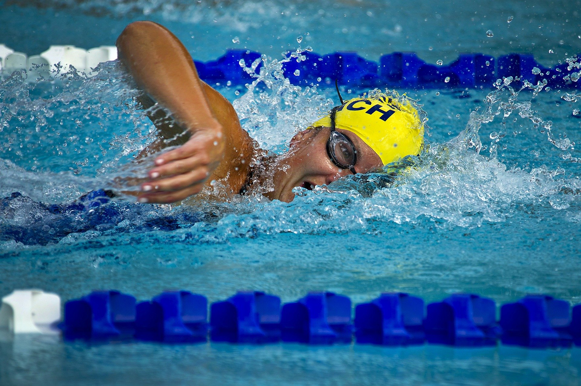Historia pływania -umiejętność i sport